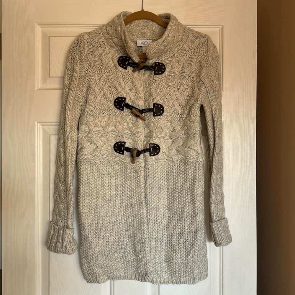 Ann Taylor Loft Cardigan